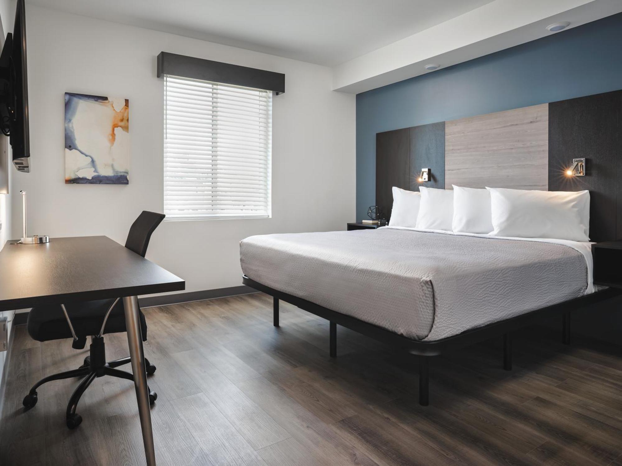 Stayapt Suites Окала Экстерьер фото