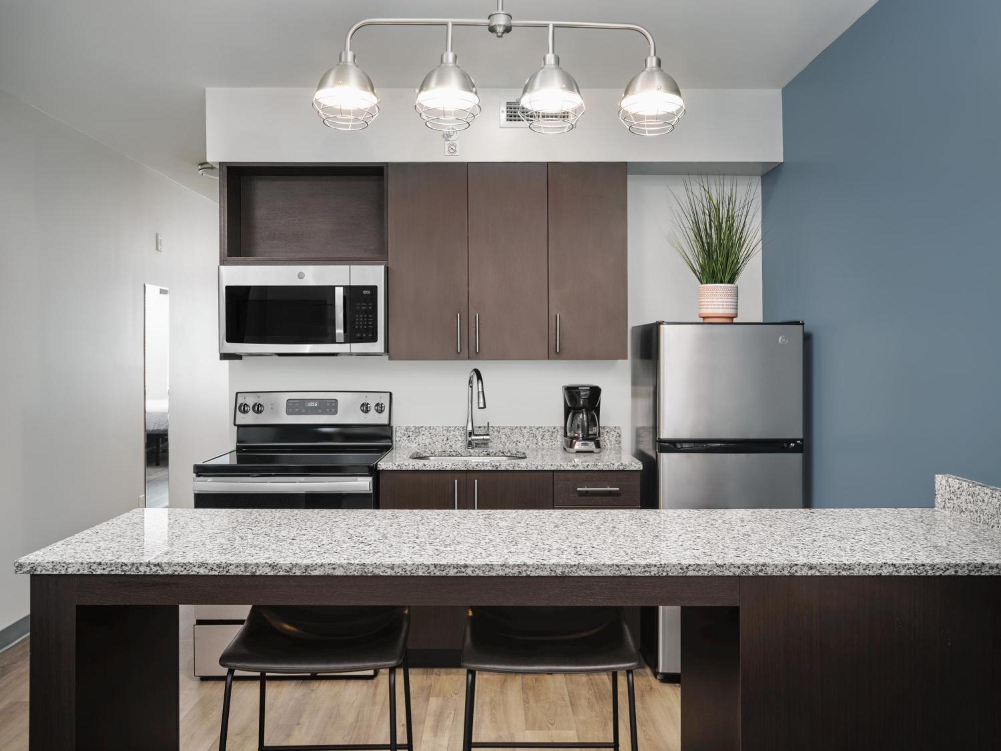 Stayapt Suites Окала Экстерьер фото